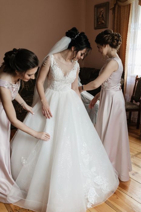 Продам весільну сукню!!!