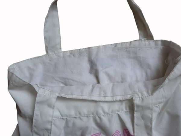 Terranova, biała torebka z twarzą