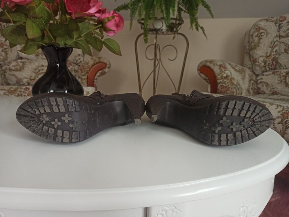 Buty zimowe szpilki platformy New Look 38