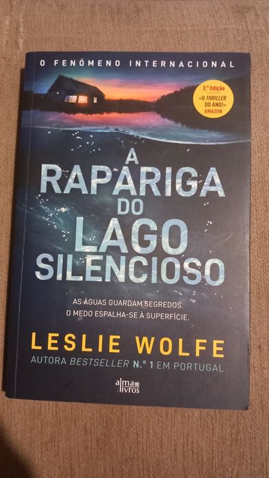 Livro A rapariga do lago silencioso