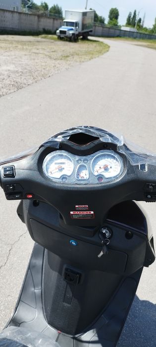 Скутер FADA YB150T-15D