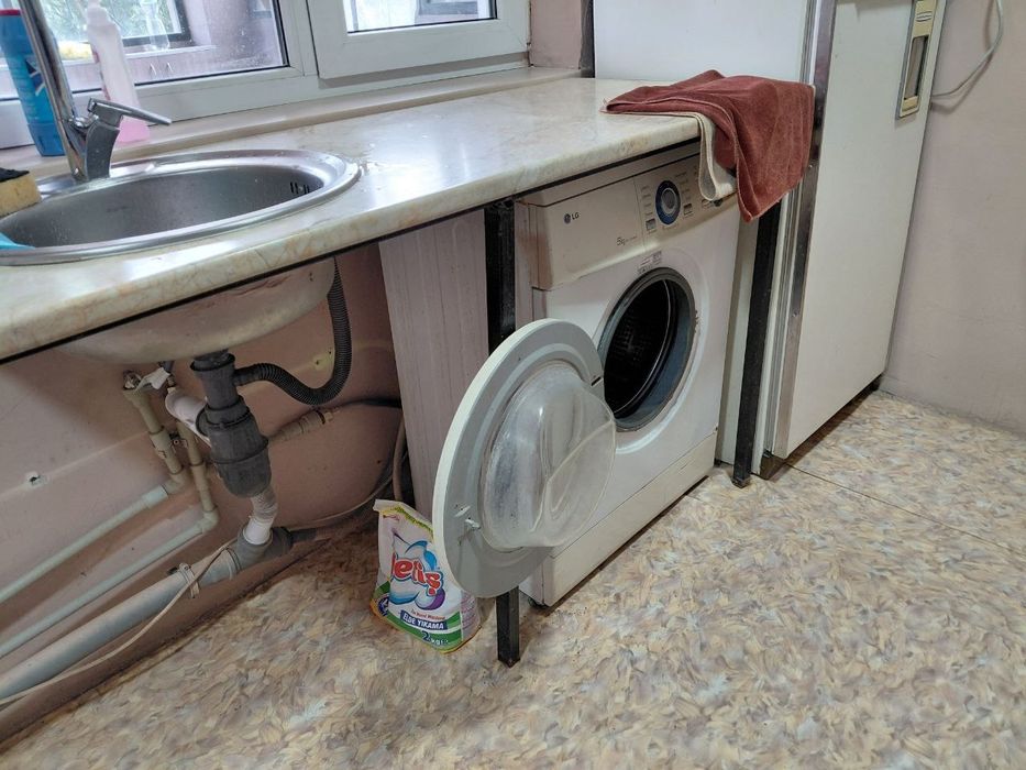 Продам  жилую дачу ( Вольнянский р-н)