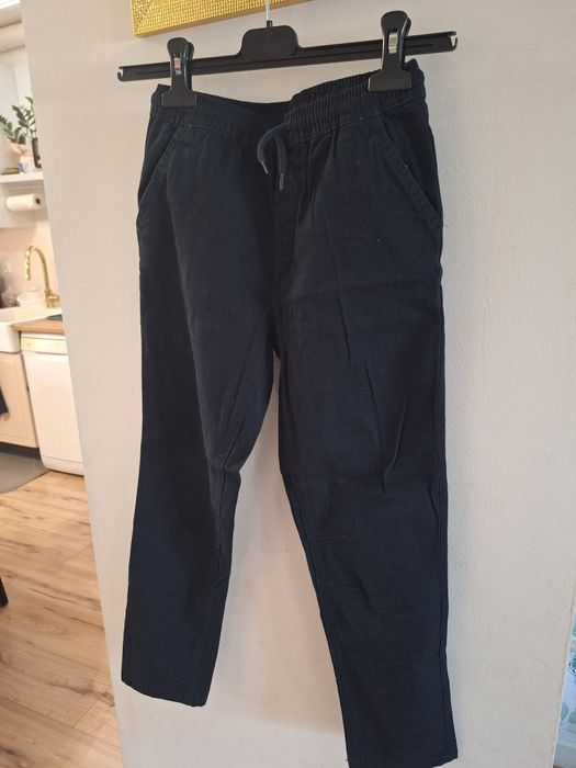 Ciuchy chłopięce r.140