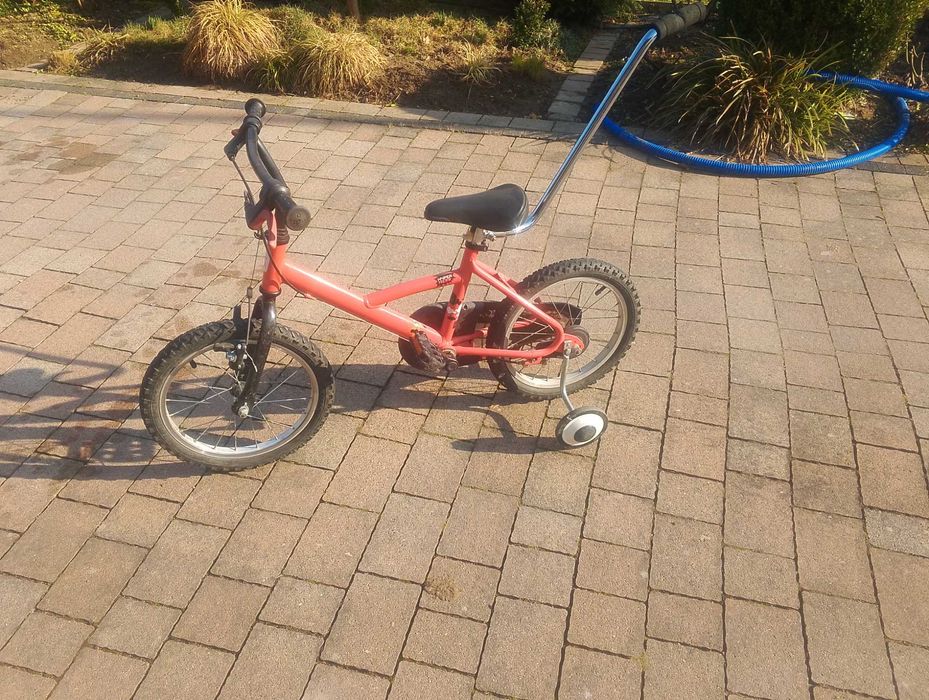 Rower dziecięcy czerwony