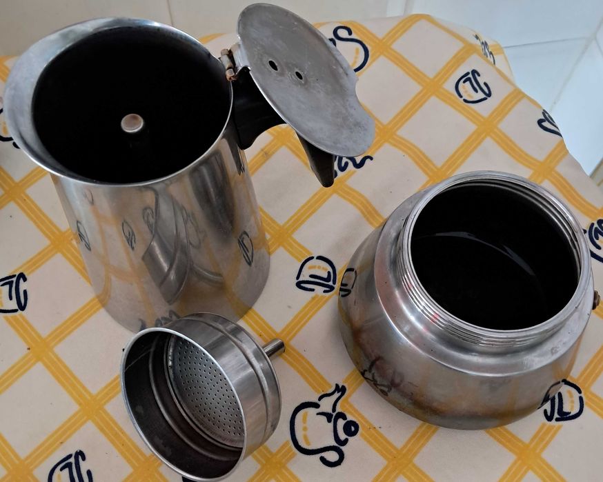 Cafeteira para café moído