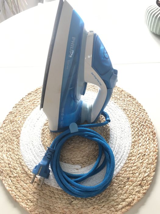 Rowenta Iron, Blue64551688313475122