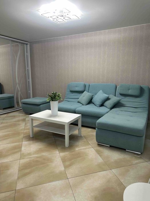 Сдам квартиру посуточно после ремонта в квартире  тепло