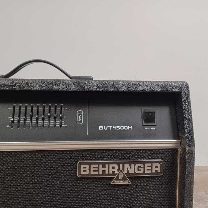 Behringer BVT4500H wzmacniacz basowy head 450W