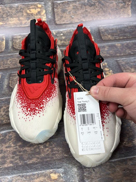 adidas trae young 1 - купити чоловіче взуття - Ціна на OLX.ua
