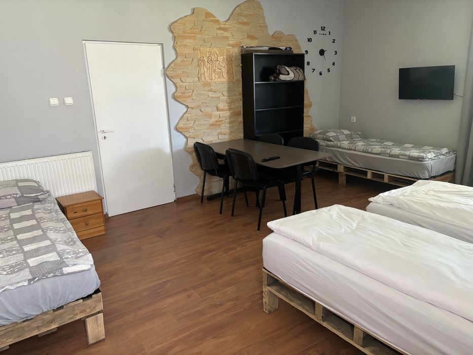 Noclegi, pokoje pracownicze, kwatery