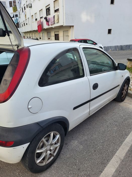 Opel Corsa 1.7 DI comercial
