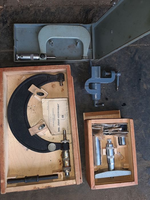 Слесарные тиски(микрометры)