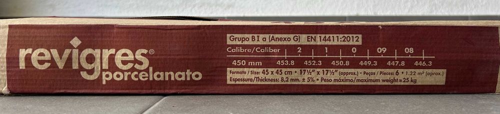 Chão de cozinha, casa de banho, corredor - 8 caixas