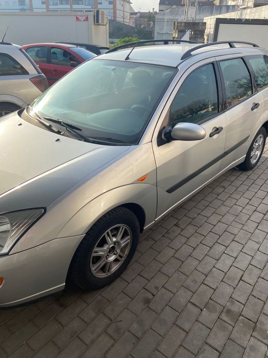 Carrinha Ford focus 2001.