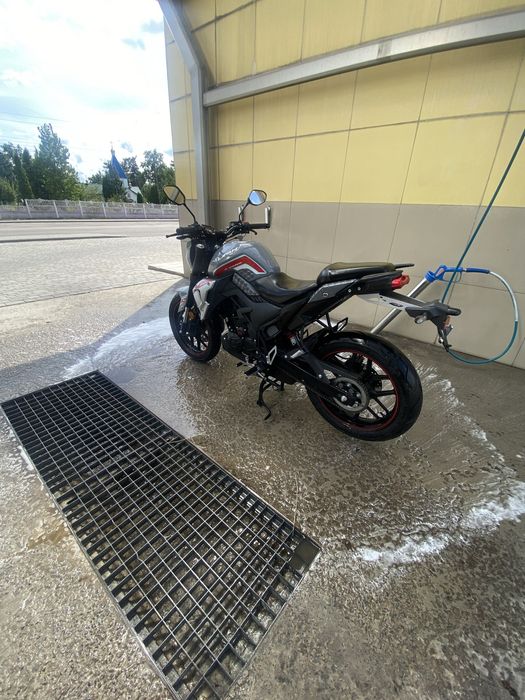 Продам мотоцикол  в хорошому стані    ES220      В хорошому стані