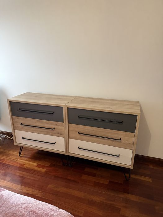 Duas Comodas em estado novo, cada uma 70€ se for as duas 130€