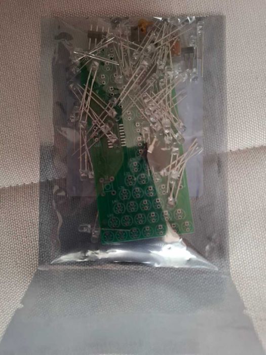 Elektroniczna Klepsydra - zestaw do samodzielnego montażu na STC 8051