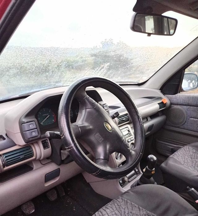 Vende-se Land Rover - Freelander