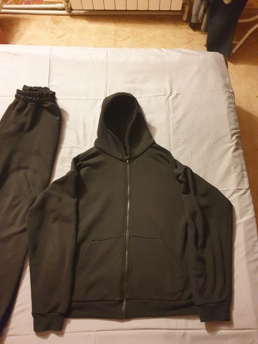 Знижено!! Спортивний Чоловічий костюм Німеччина XL оригінал