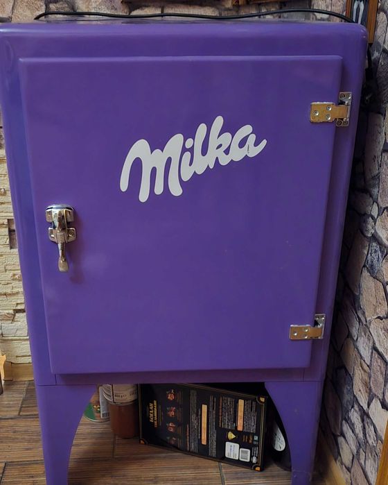 Продам холодильник Milka