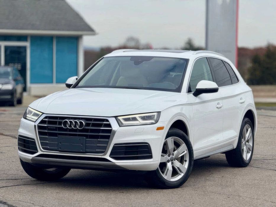 Audi Q5      2018