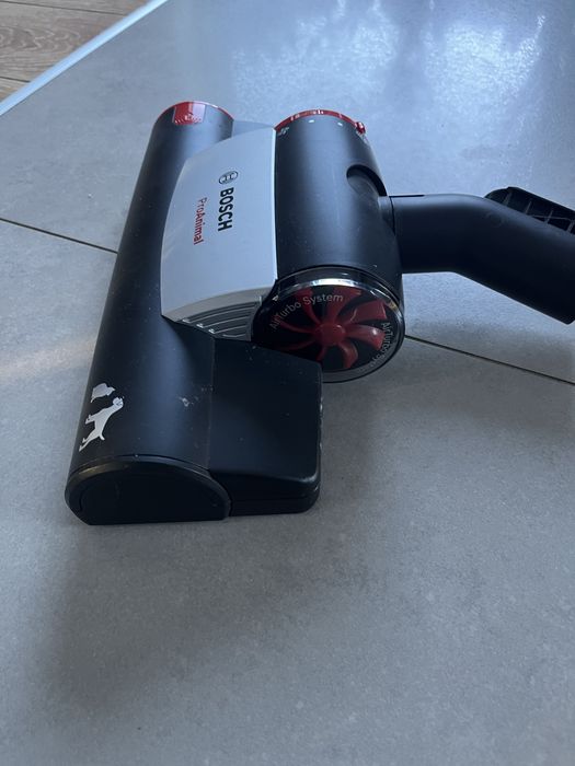 Turbo szczotka ProAnimal do odkurzacza Bosch