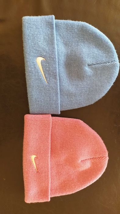 Gorros M e L da Nike