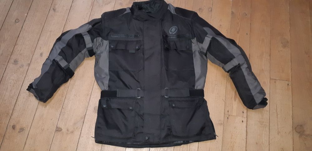 Fato Caparica peles L/M