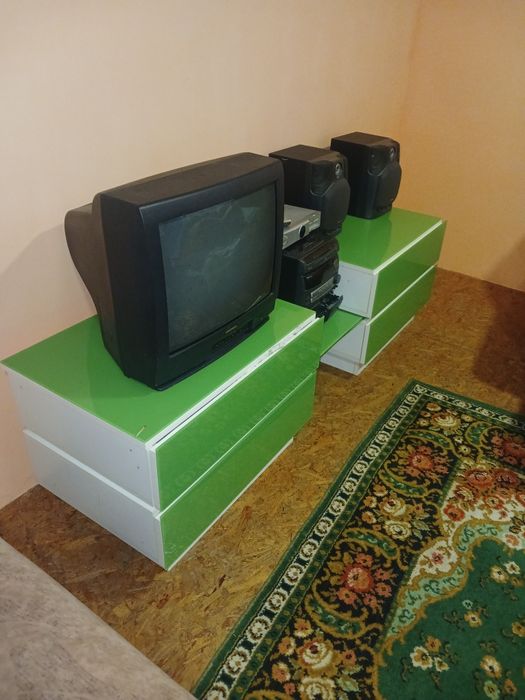 Тумба під аудіо та тв