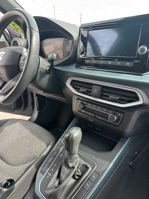 SEAT Arona Xperience 1.0 TSI DSG 110 cv — 2023 — photo 5