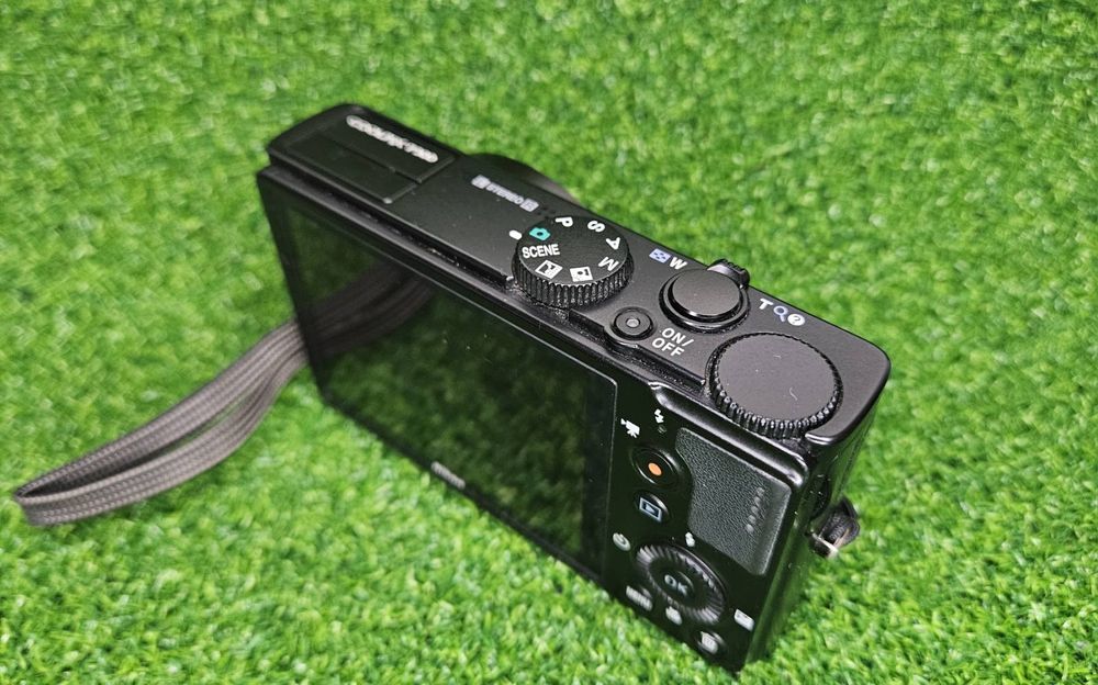 Nikon COOLPIX P300 動作未確認 Nikon COOLPIX P300 コンパクトデジタルカメラ Amazon.com : Nikon