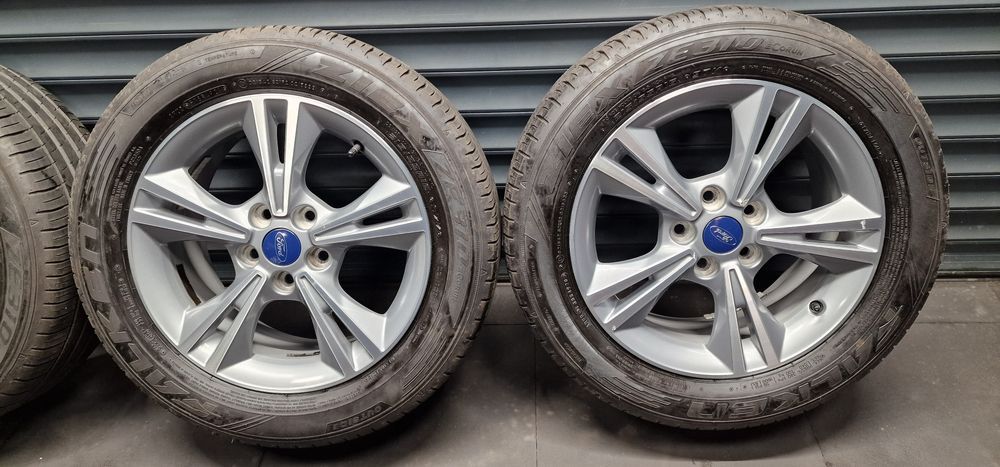 Kompletne koła letnie do Ford Focus Mk3 215/55 R16