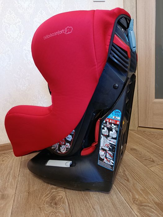 Дитяче автокрісло Bébé Confort Iseos Neo+ (0-18 кг)