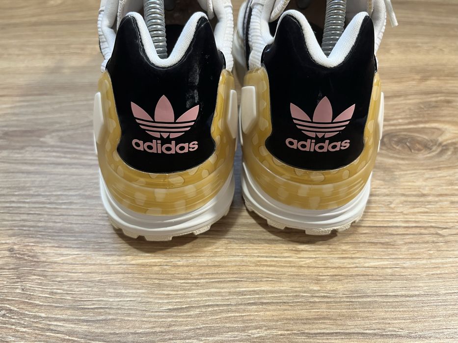 Кросівки Adidas ZX Wavian x Disney Bambi Нові.  Розмір 42(26,5 см.)