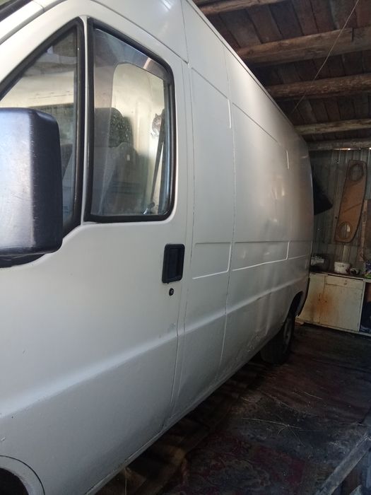 Продам Peugeot Boxer
