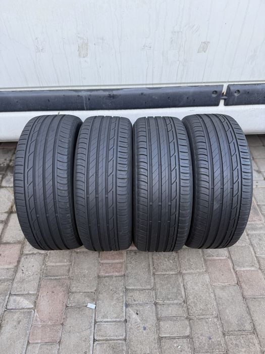 Колеса/резина/гума 215/50R18 Bridgestone