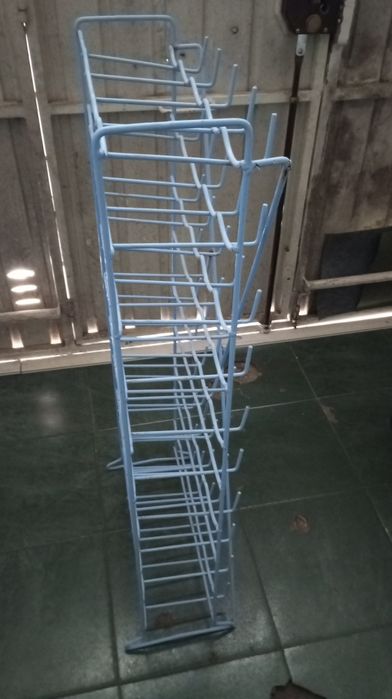 Garrafeira para 50 garrafas