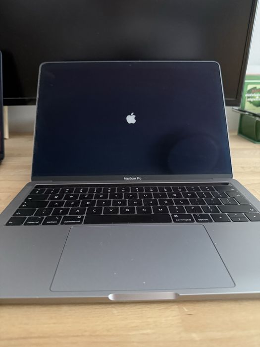 Macbook Pro 256 GB