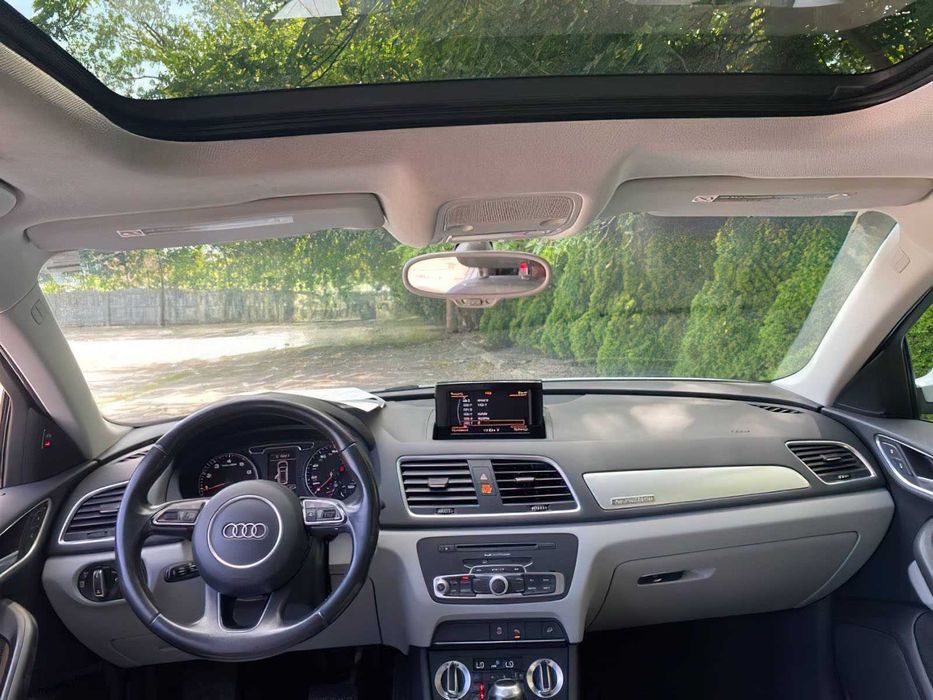 Audi Q3 quattro Premium Plus      2015