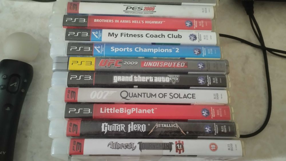 PS 3 500 gb + 30 jogos e acessórios