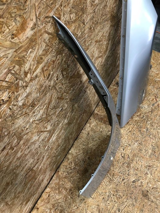 Błotnik przedni prawy lewy Bmw E90 kolor titan silber metalic