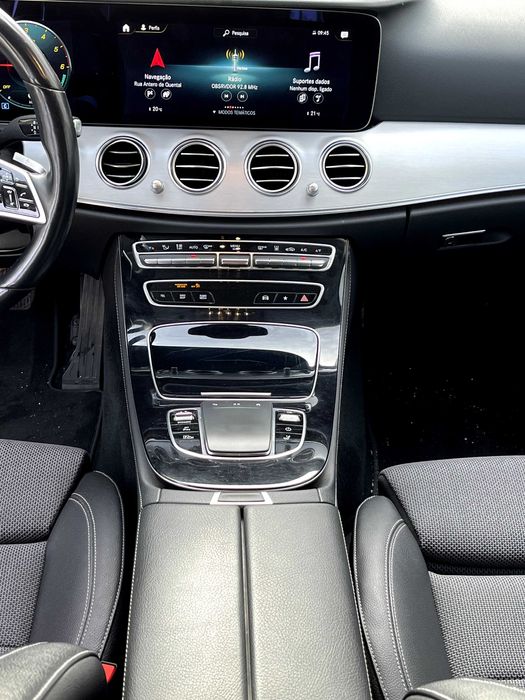 Mercedes E300de 4MATIC 2022 | Híbrido Plug-In | Full Extras