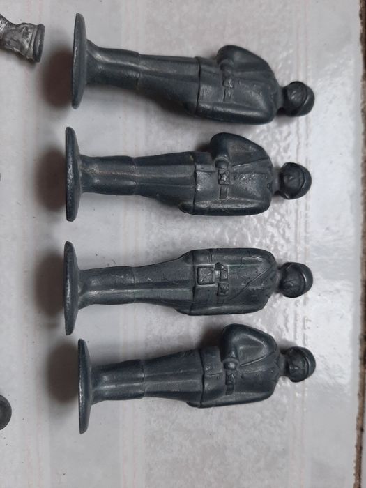 Игрушка советские солдатики
