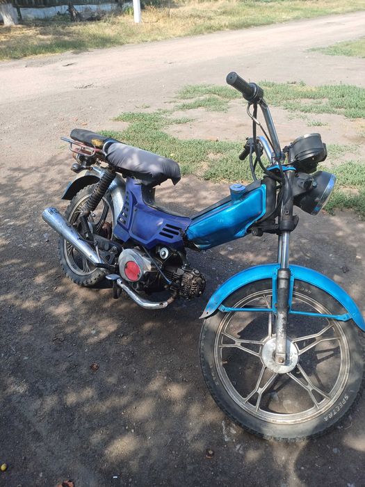 Продам или Обменяю Мопед Дельта 72 куба.