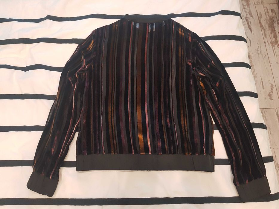 Damska elegancka bluza 36