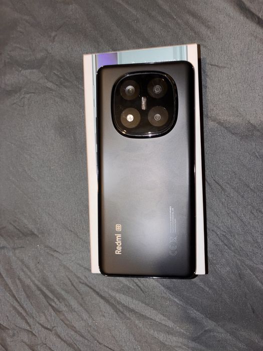 Vendo Redmi Note 14 Pro+ 5G + smartwatch Xiaomi S4 (47mm) em excelente estado.