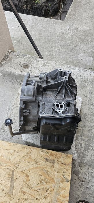 АКПП авто Infiniti QX30 2.0 Turbo передний привод.