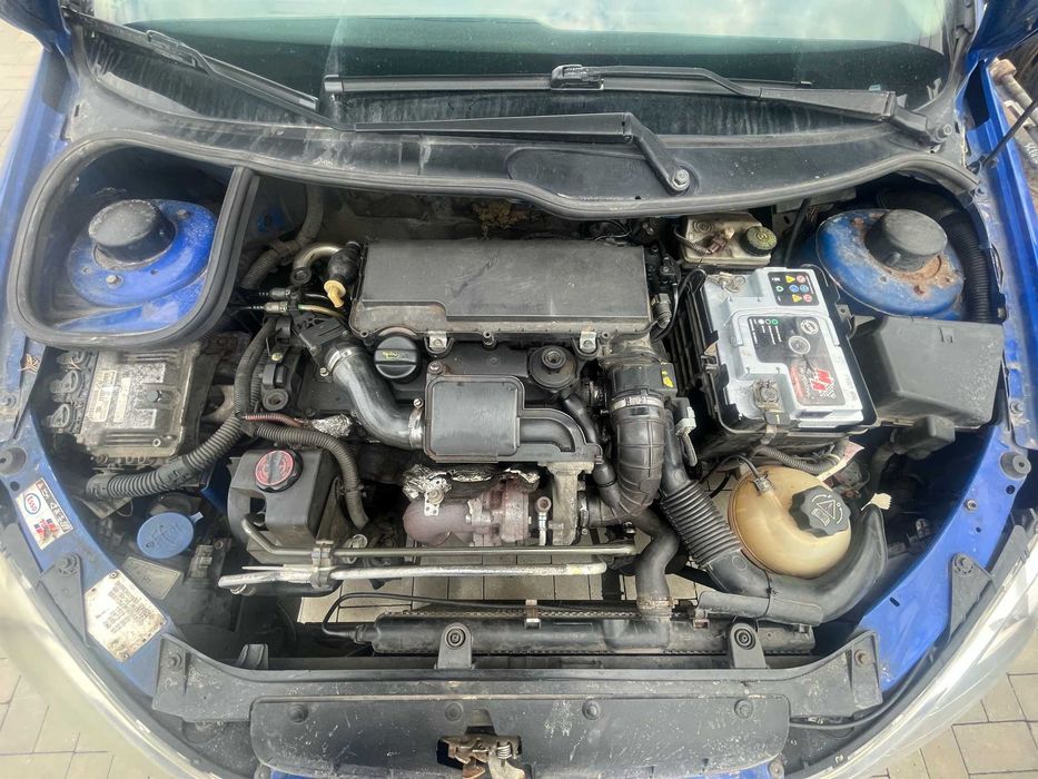 Silnik citroen c2 c3 peugeot 206 1.4 HDI 207  w aucie do odpalenia