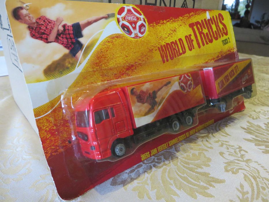 Camião coleção escala 1/87 - NOVO na embalagem original