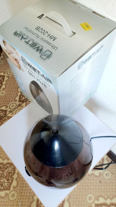 Увлажнитель воздуха Wetair черного цвета